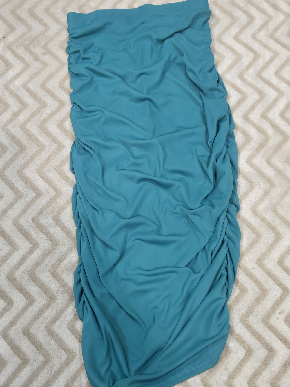 Francesca's Mi Ami Turquoise Ruched Skirt